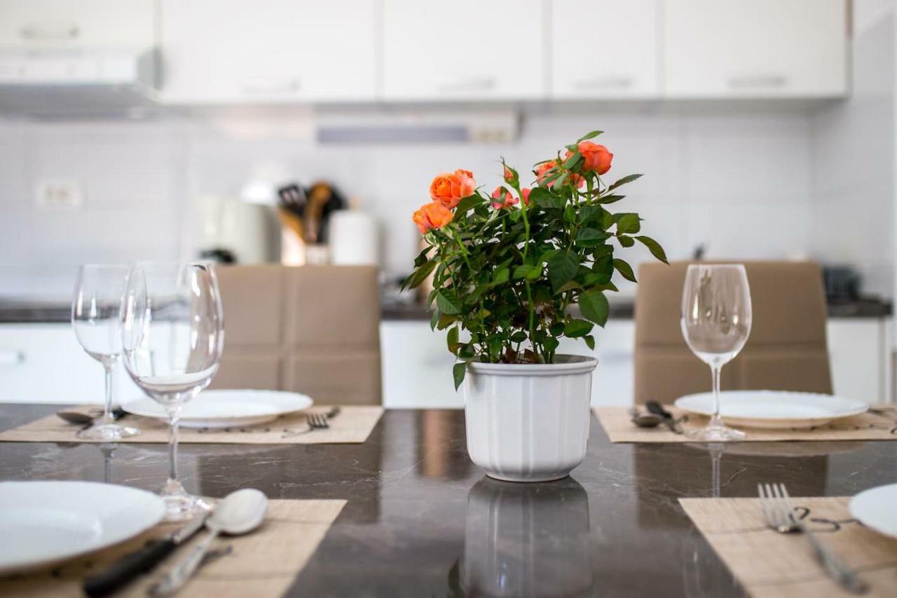 Apartment Podini 布鲁赛吉 外观 照片